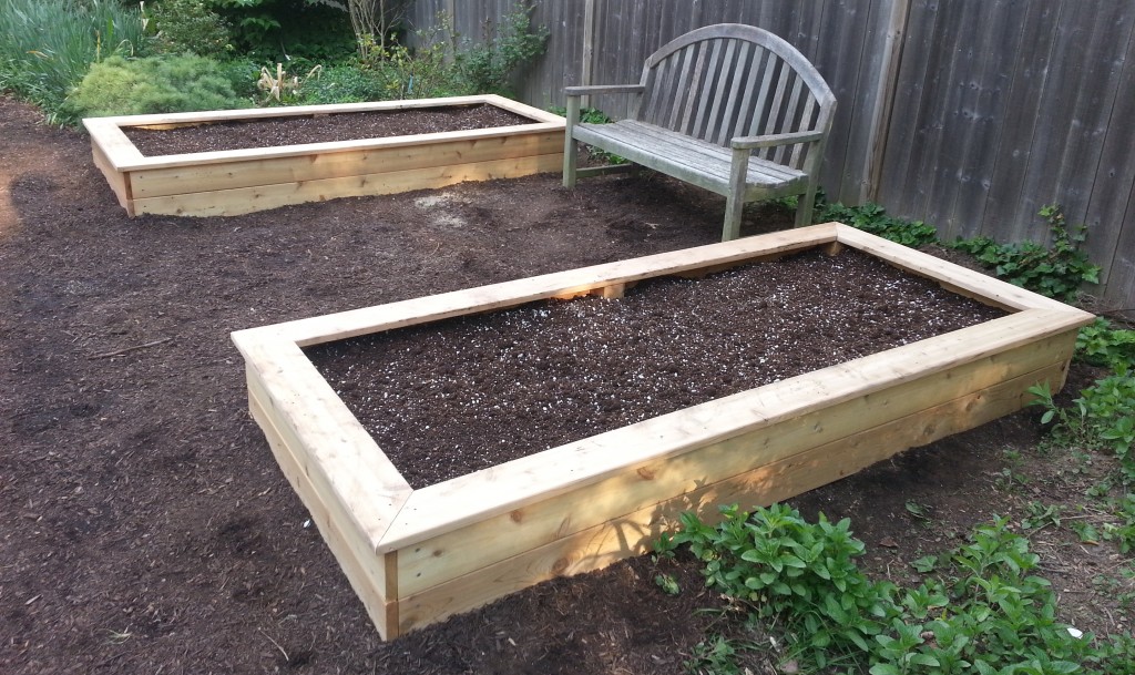 Caps on a pair of 3-foot-wide beds.